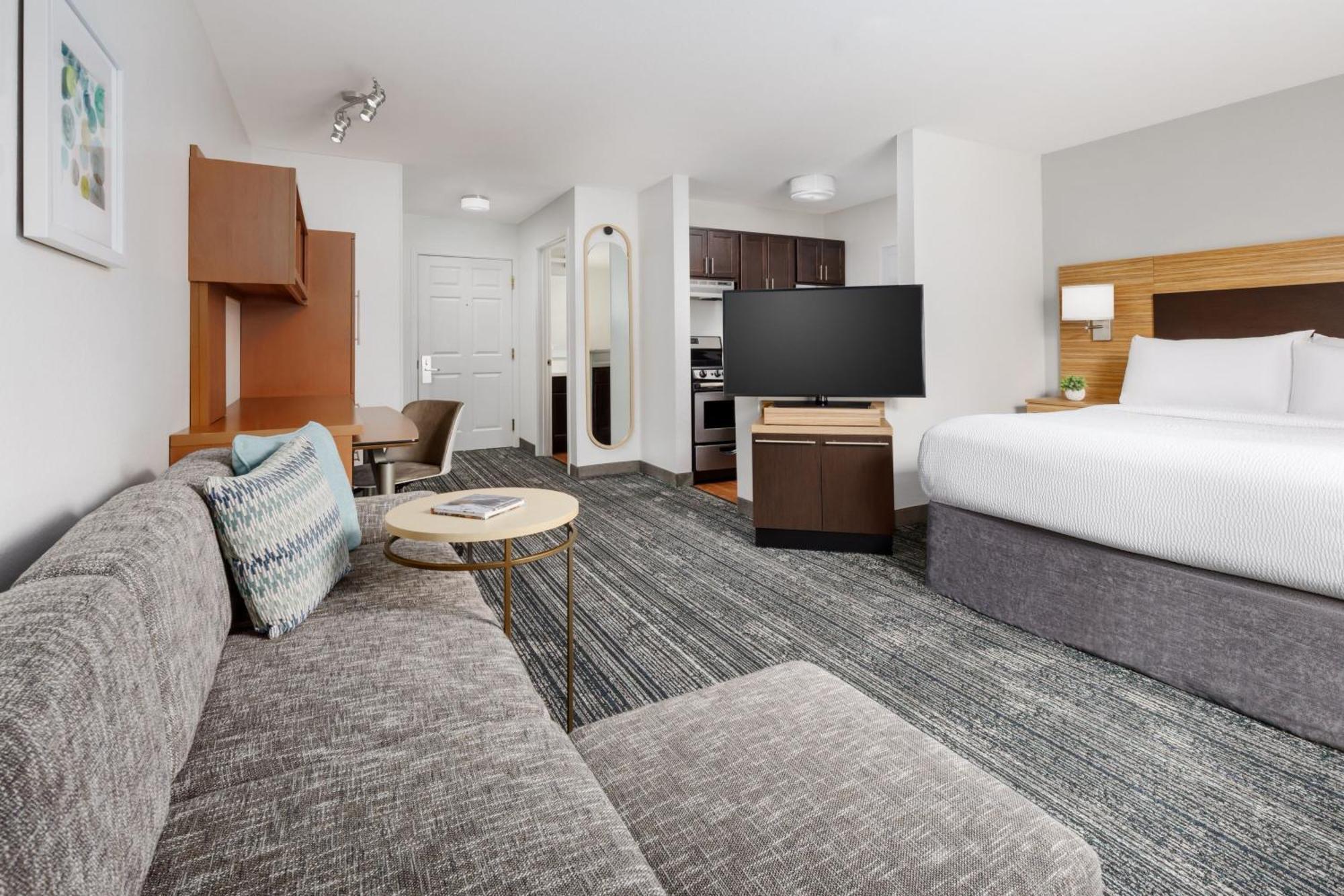 Towneplace Suites Manchester-Boston Regional Airport Eksteriør billede