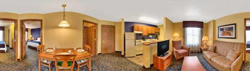 Towneplace Suites Manchester-Boston Regional Airport Eksteriør billede